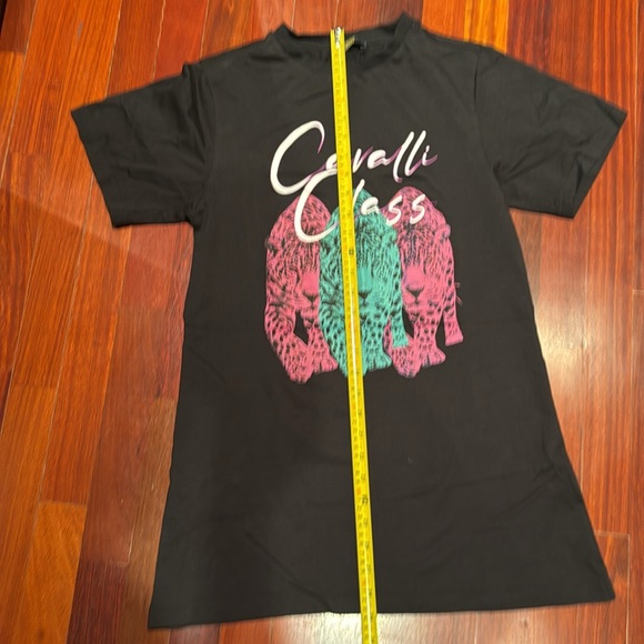 ￼Tops - Picture 3 of 6